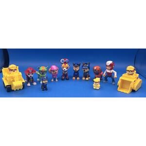 Paw Patrol Lot of 12 Mini Figures Cake Toppers Marshall Ruble Skye Rocky More’